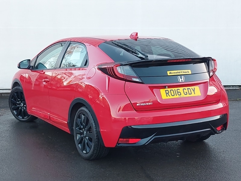 Used Honda Civic 2016 for sale - 76982979: Photo 3