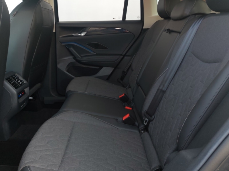 Used Volkswagen Tiguan 2024 for sale - 77750653: Photo 6