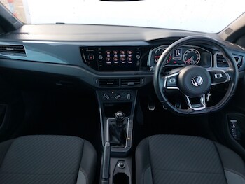 Used Volkswagen Polo 2020 for sale - 78355317: Photo