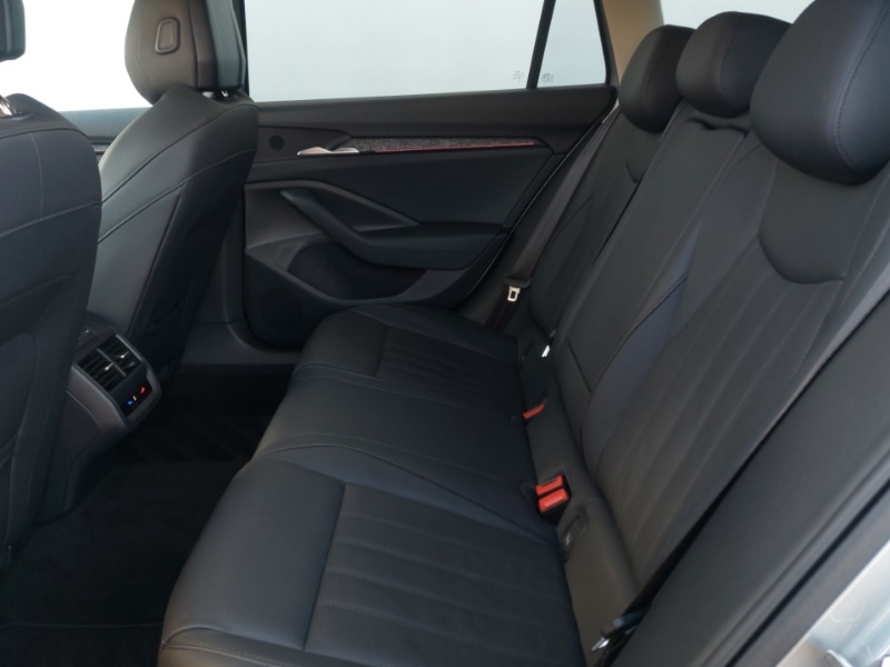 Used Skoda Superb 2024 for sale - 76053496: Photo 6