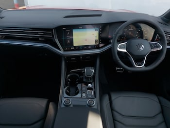 Used Volkswagen Touareg 2025 for sale - 75613938: Photo