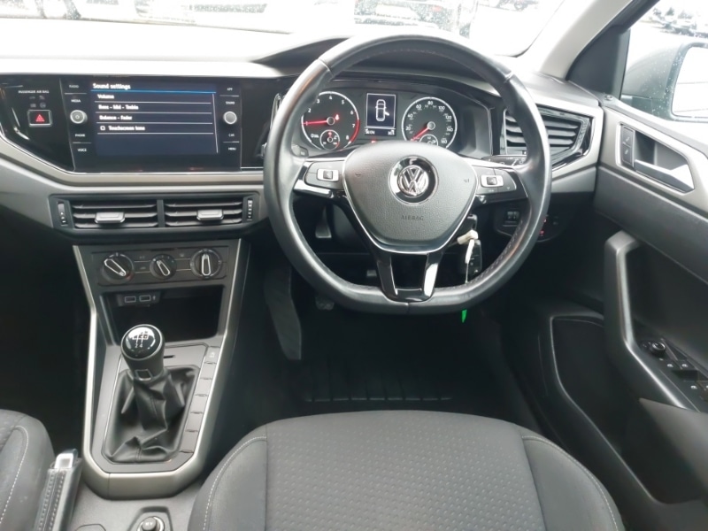 Used Volkswagen Polo 2018 for sale - 76450761: Photo 13