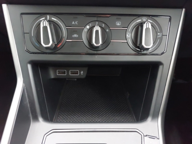 Used Volkswagen Polo 2018 for sale - 76450761: Photo 16