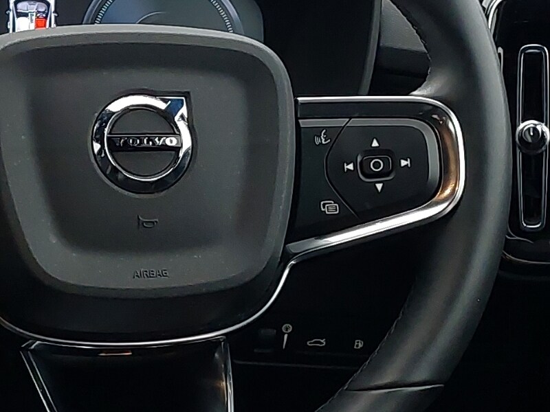 Used Volvo XC40 2022 for sale - 77299508: Photo 12