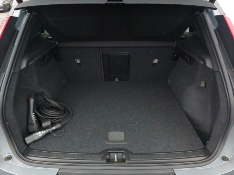 Used Volvo XC40 2022 for sale - 77299508: Photo 8