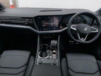 Used Volkswagen Touareg 2025 for sale - 79164534: Photo