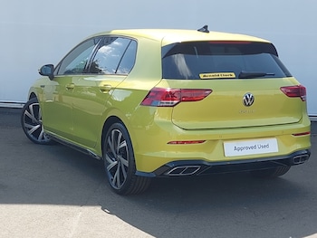 Used Volkswagen Golf 2024 for sale - 79492870: Photo