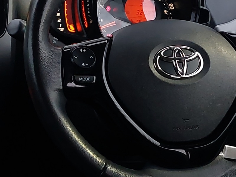 Used Toyota AYGO 2019 for sale - 77797539: Photo 10