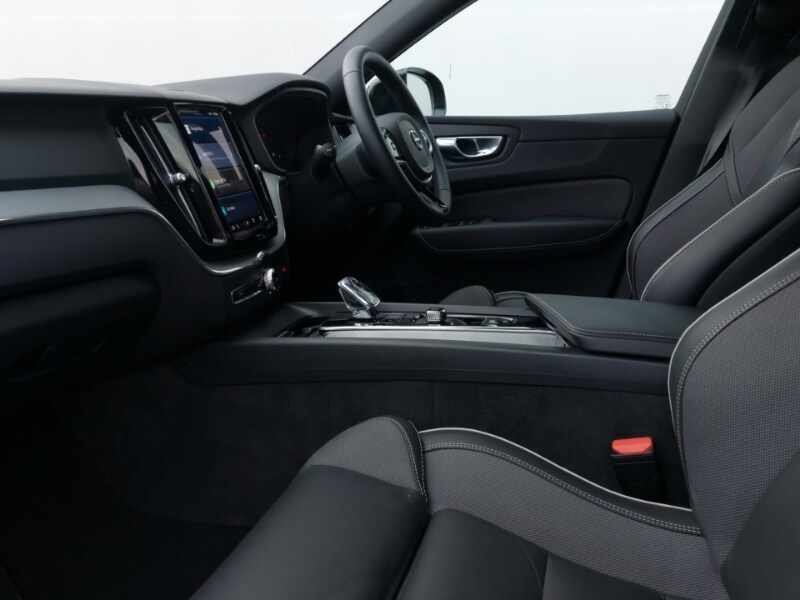 Used Volvo XC60 2024 for sale - 76054716: Photo 5