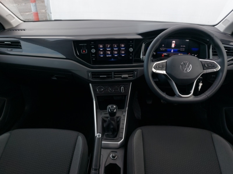 Used Volkswagen Polo 2022 for sale - 76571680: Photo 2