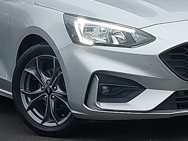 Used Ford Focus 2021 for sale - 78112795: Photo 9