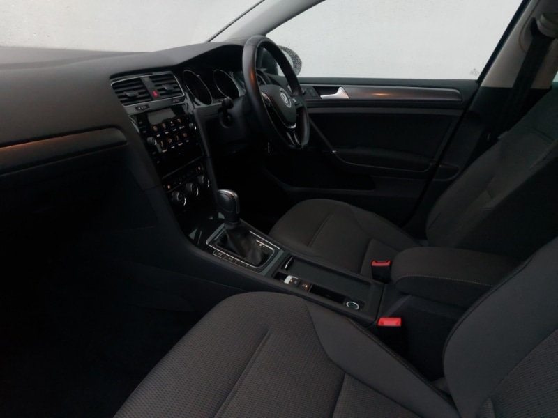 Used Volkswagen Golf 2020 for sale - 77623268: Photo 5