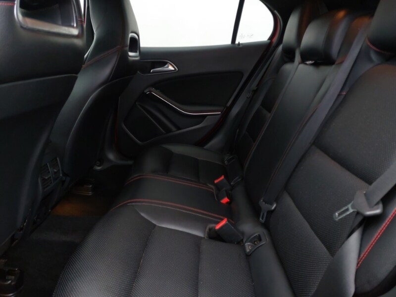 Used Mercedes-Benz GLA 2018 for sale - 77907864: Photo 6