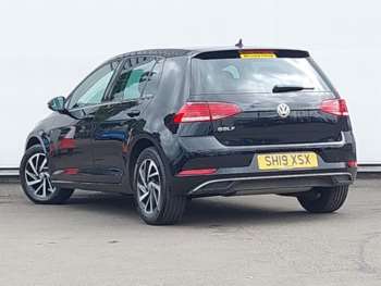 Used Volkswagen Golf 2019 for sale - 75177373: Photo