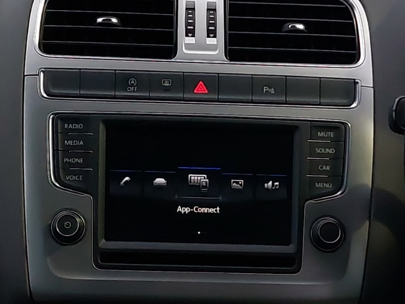 Used Volkswagen Polo 2016 for sale - 77201920: Photo 7