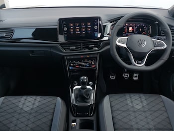 Used Volkswagen T-Roc 2025 for sale - 75605511: Photo