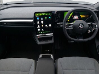 Used Renault Scenic E-Tech 2024 for sale - 77405507: Photo