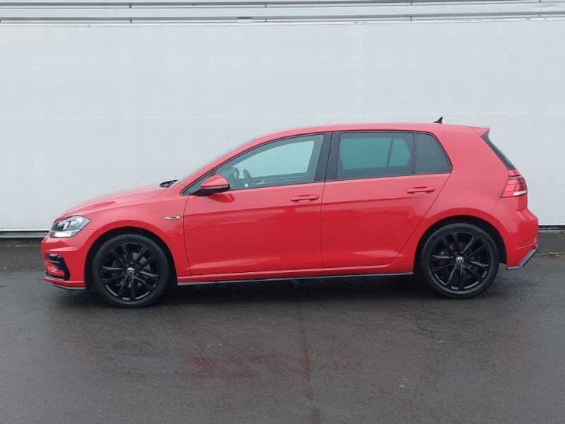 Used Volkswagen Golf 2017 for sale - 76254700: Photo 4