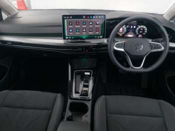 Used Volkswagen Golf 2024 for sale - 74856073: Photo