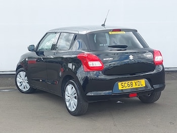 Used Suzuki Swift 2018 for sale - 78312243: Photo