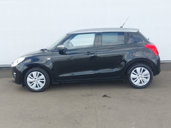 Used Suzuki Swift 2018 for sale - 78312243: Photo