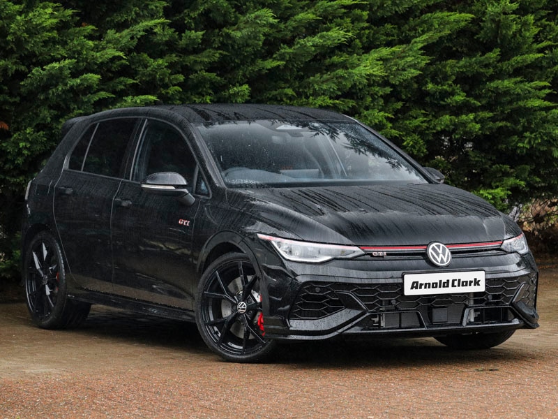 Used Volkswagen Golf 2025 for sale - 76974837: Photo 1