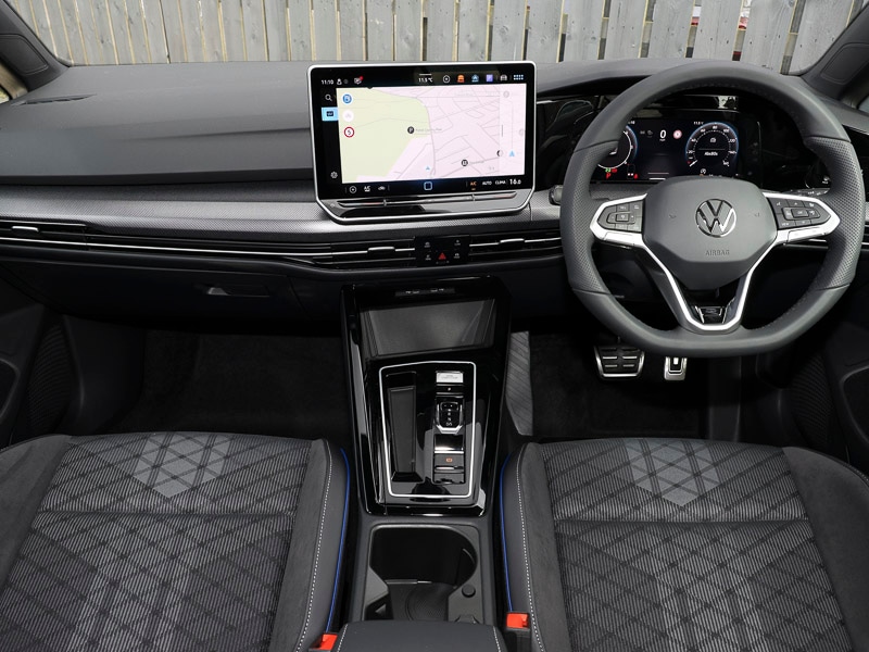 Used Volkswagen Golf 2025 for sale - 76726364: Photo 2