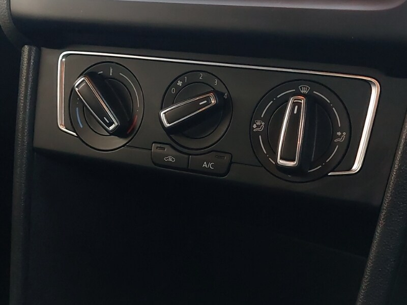 Used Volkswagen Polo 2017 for sale - 77209232: Photo 15