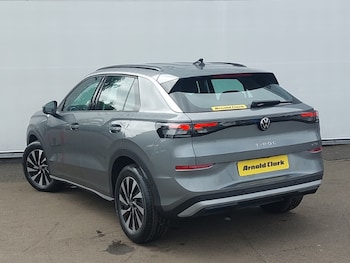 Used Volkswagen T-Roc 2026 for sale - 79332619: Photo
