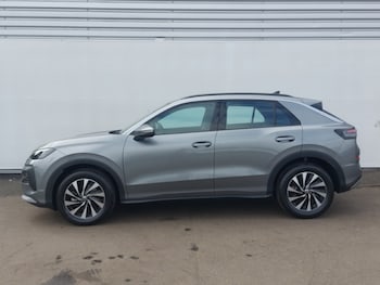 Used Volkswagen T-Roc 2026 for sale - 79332619: Photo