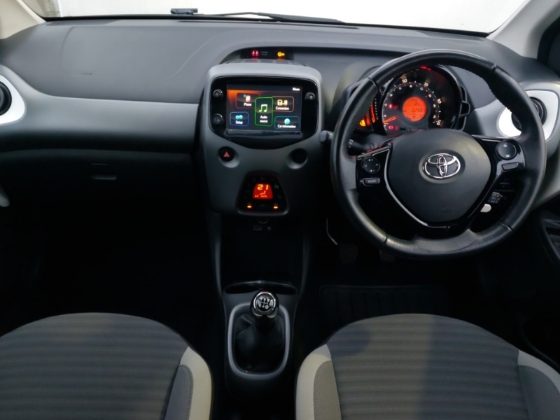 Used Toyota AYGO 2019 for sale - 77424199: Photo 2