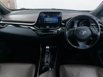 Used Toyota C-HR 2018 for sale - 79704179: Photo