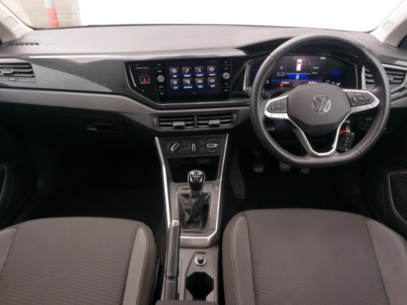 Used Volkswagen Polo 2024 for sale - 76906718: Photo 2