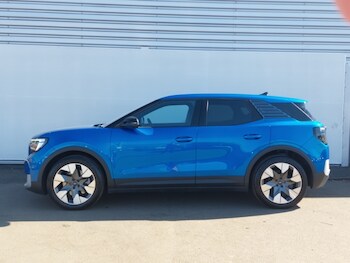 Used Ford Explorer 2025 for sale - 78440035: Photo