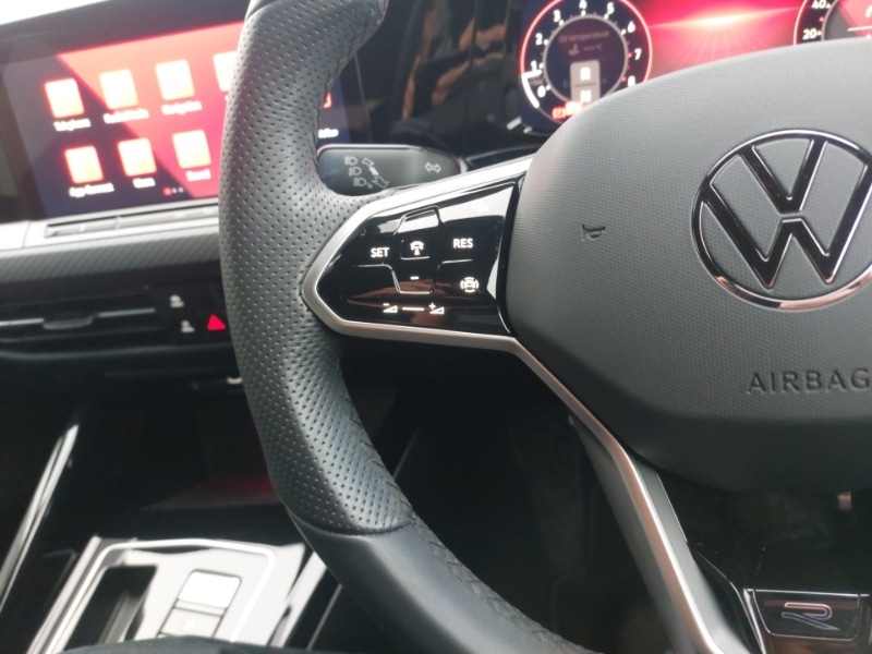 Used Volkswagen Golf 2023 for sale - 76614158: Photo 17