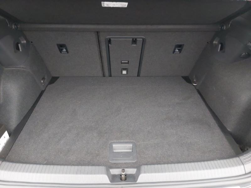 Used Volkswagen Golf 2023 for sale - 76614158: Photo 8