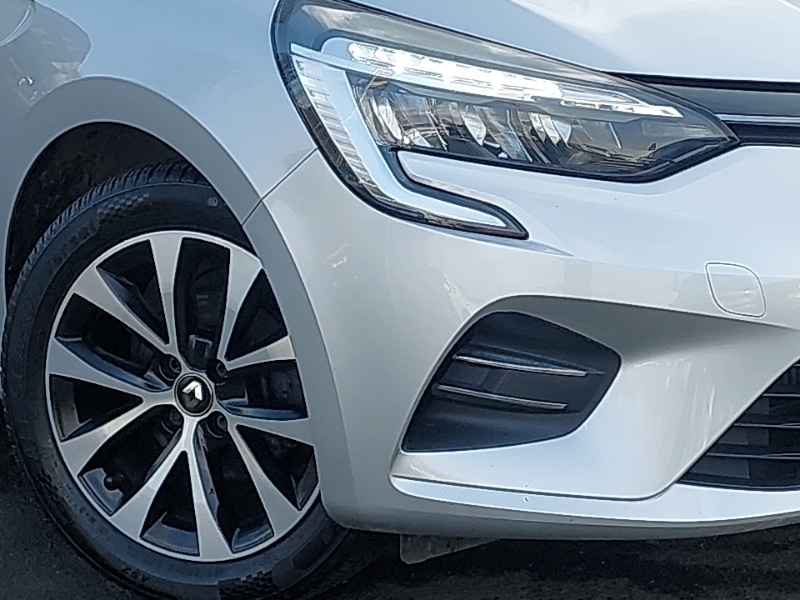 Used Renault Clio 2021 for sale - 77750646: Photo 9