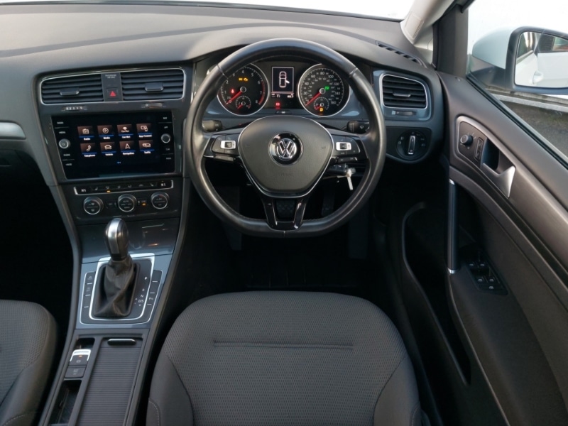 Used Volkswagen Golf 2019 for sale - 77197936: Photo 11