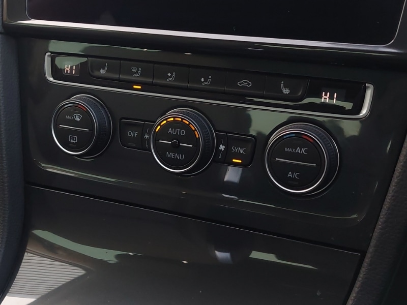 Used Volkswagen Golf 2019 for sale - 77197936: Photo 16