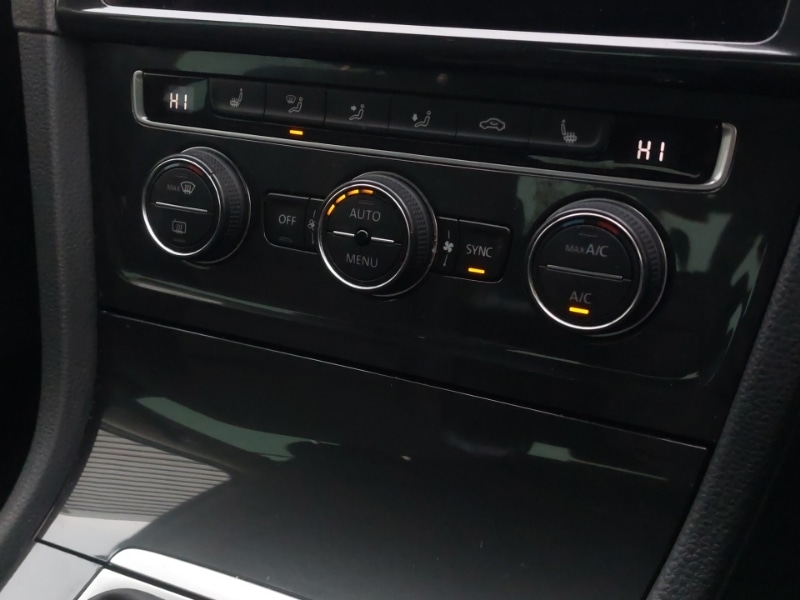 Used Volkswagen Golf 2020 for sale - 77197950: Photo 16