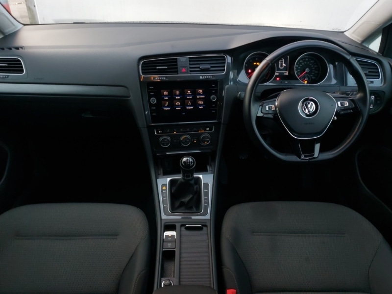 Used Volkswagen Golf 2020 for sale - 77197950: Photo 2