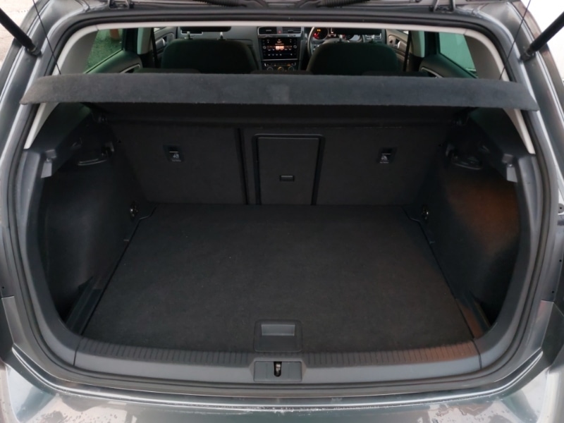 Used Volkswagen Golf 2020 for sale - 77197950: Photo 8