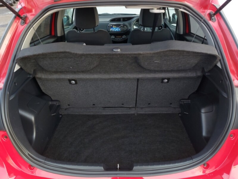 Used Toyota Yaris 2020 for sale - 77585184: Photo 8