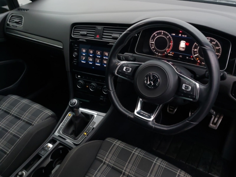 Used Volkswagen Golf 2018 for sale - 77343138: Photo 14