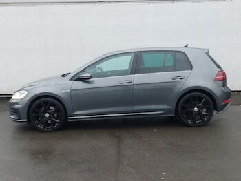 Used Volkswagen Golf 2018 for sale - 77343138: Photo