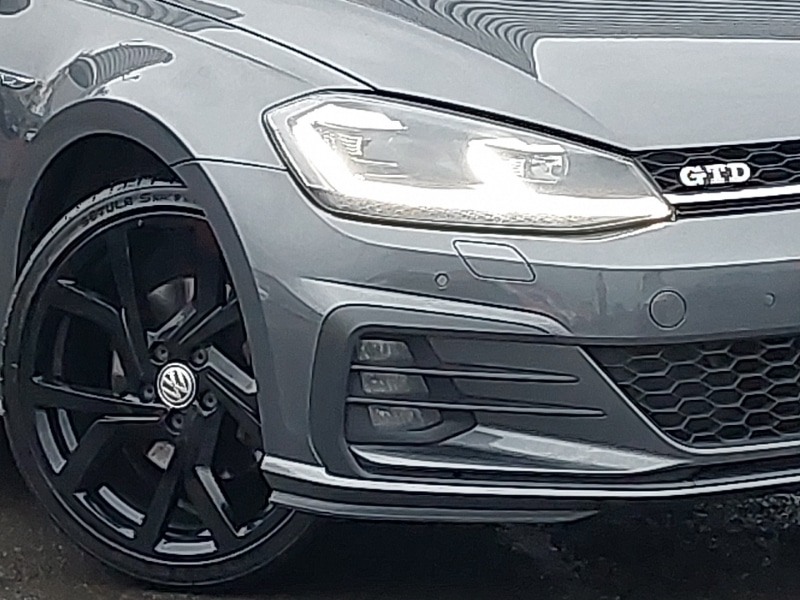 Used Volkswagen Golf 2018 for sale - 77343138: Photo 9