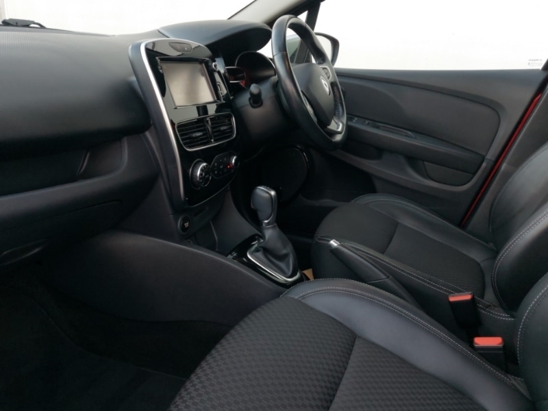 Used Renault Clio 2018 for sale - 76860694: Photo 5