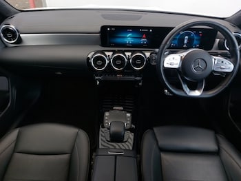 Used Mercedes-Benz CLA 2022 for sale - 76229961: Photo 2