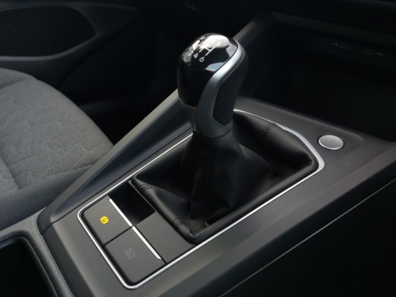 Used Volkswagen Golf 2024 for sale - 77338211: Photo 14