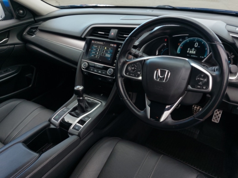 Used Honda Civic 2018 for sale - 76195238: Photo 13